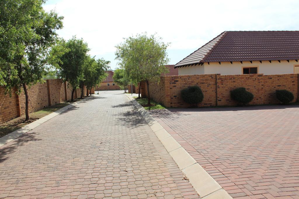 Topaz Cove Luxury Villas Edenvale Exteriör bild