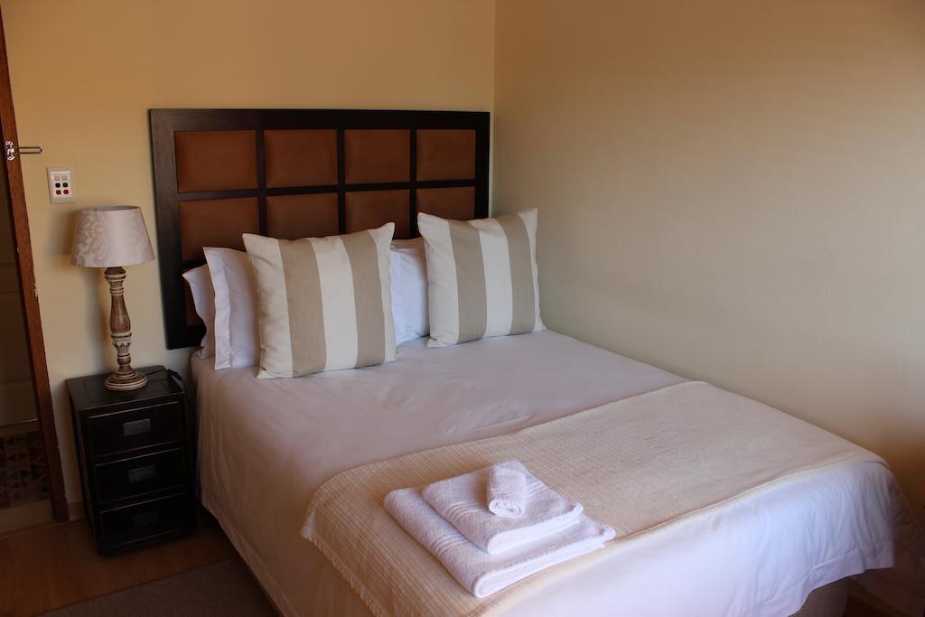 Topaz Cove Luxury Villas Edenvale Exteriör bild